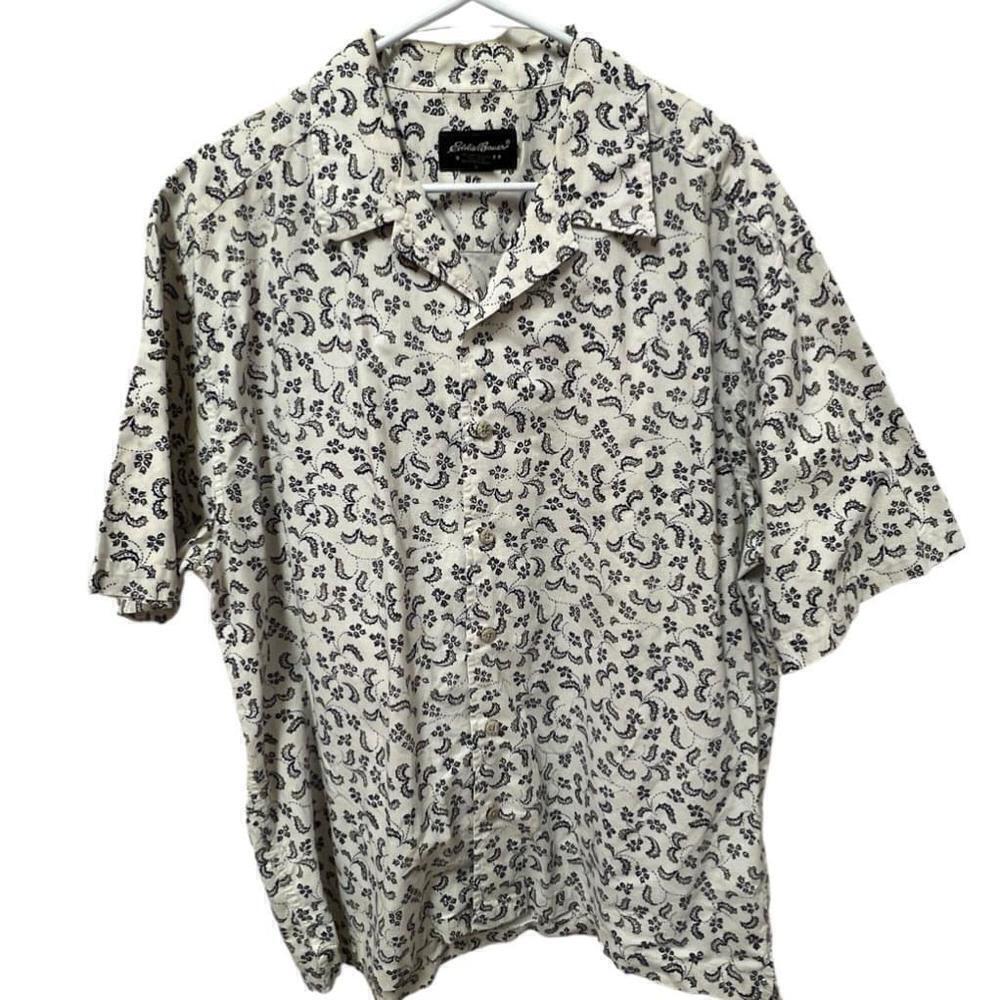 EDDIE BAUER Men's Ivory & Black Paisley Print Short Sleeve Shirt, Size L